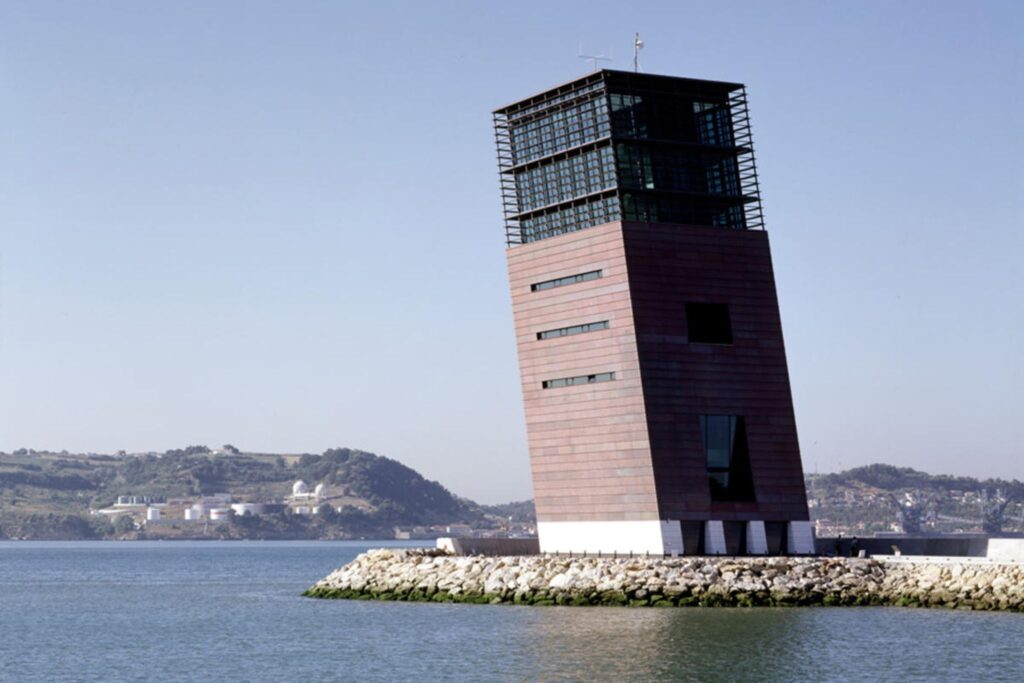 Torre VTS - BeLocal Sailing tours Lisbon Portugal